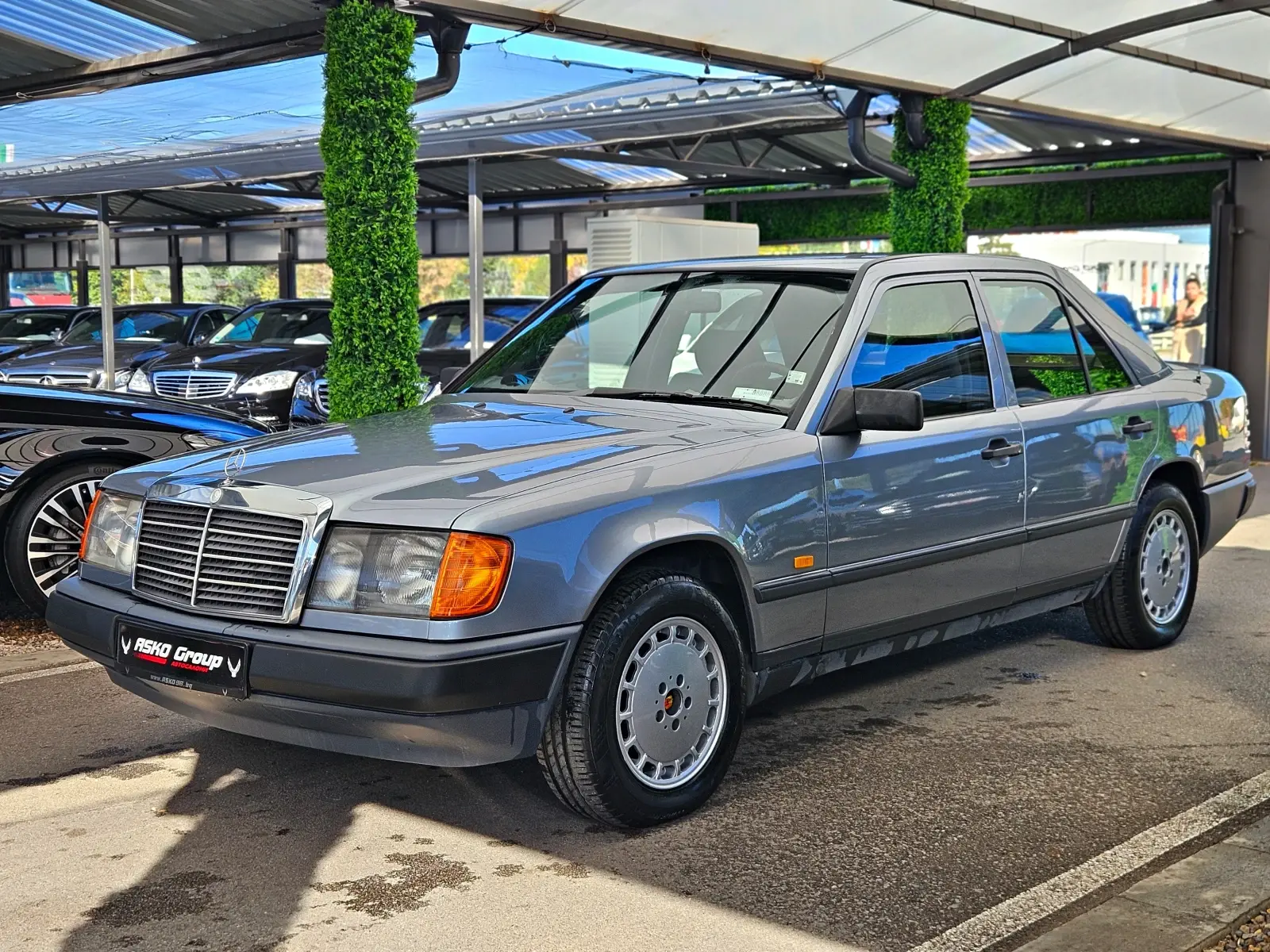 Mercedes-Benz E 260